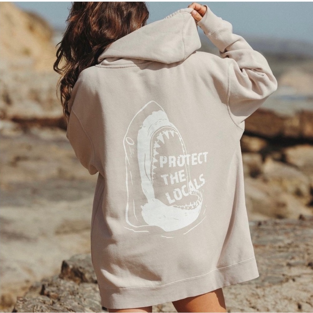 Finatics save the locals shark sweatshirt in beige